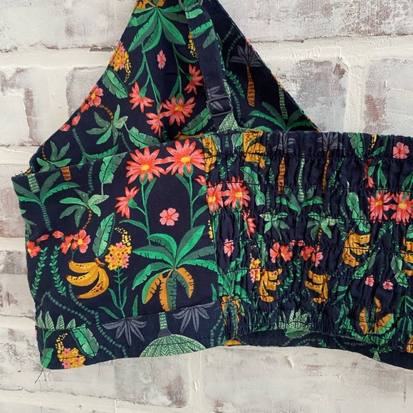 Old Navy Women’s Cross-Front Poplin Smocked Bralette Top Size XL - Picture 8 of 8